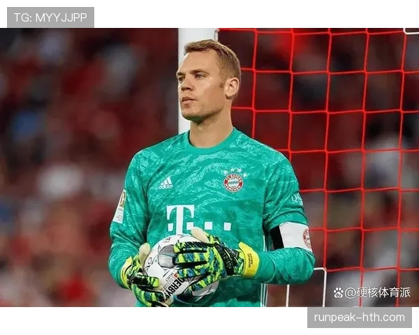 诺伊尔对阵C罗锋线的关键扑救分析