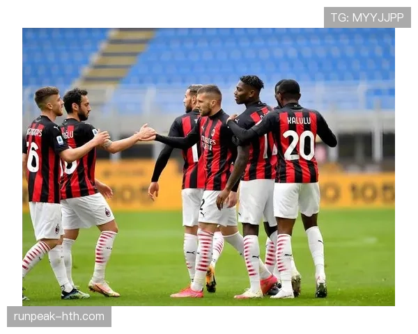 AC米兰中场看似稳如磐石，实则控场能力早已藏不住了？