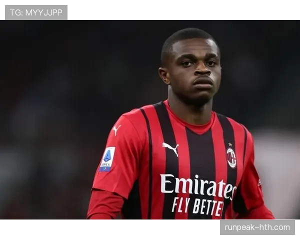 AC米兰胜绩频收却稳定性承压,是成长阵痛还是体系隐患显现? AC米兰胜绩频收却稳定性承压,是成长阵痛还是体系隐患显现?