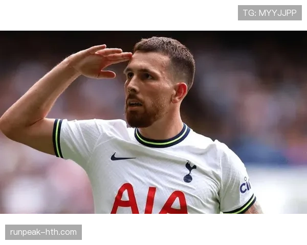 霍伊别尔中场防守覆盖与节奏控制分析 霍伊别尔中场防守覆盖与节奏控制分析